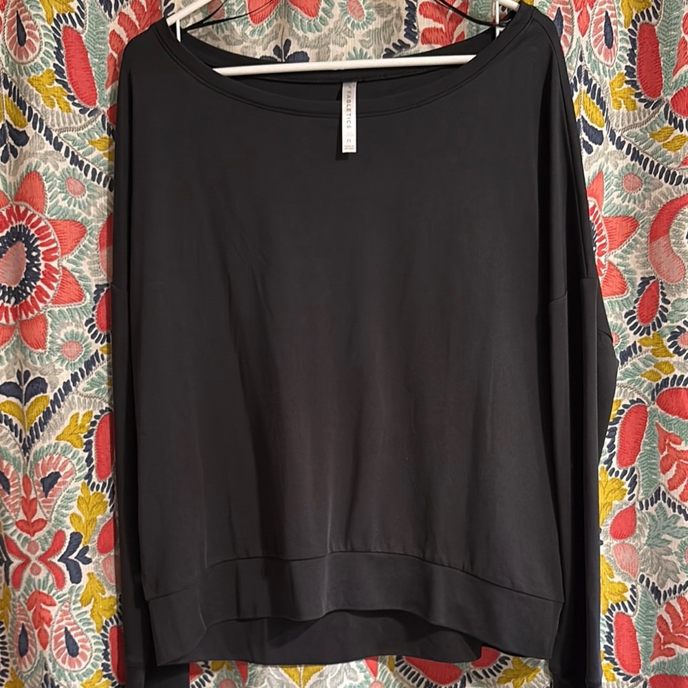 Fabletics Black Top M